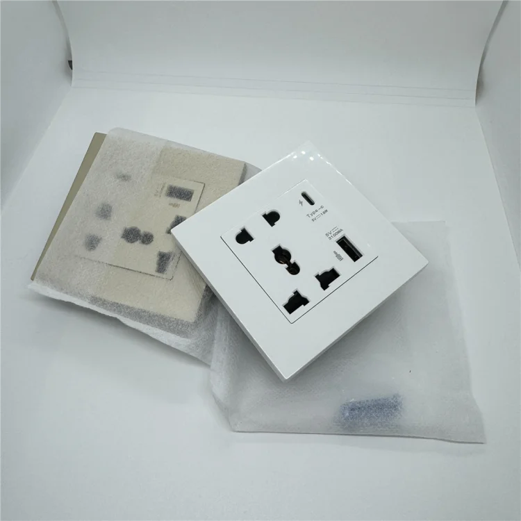 High Quality 18W USB and Type C 5pin Wall Socket White - ছবি 4
